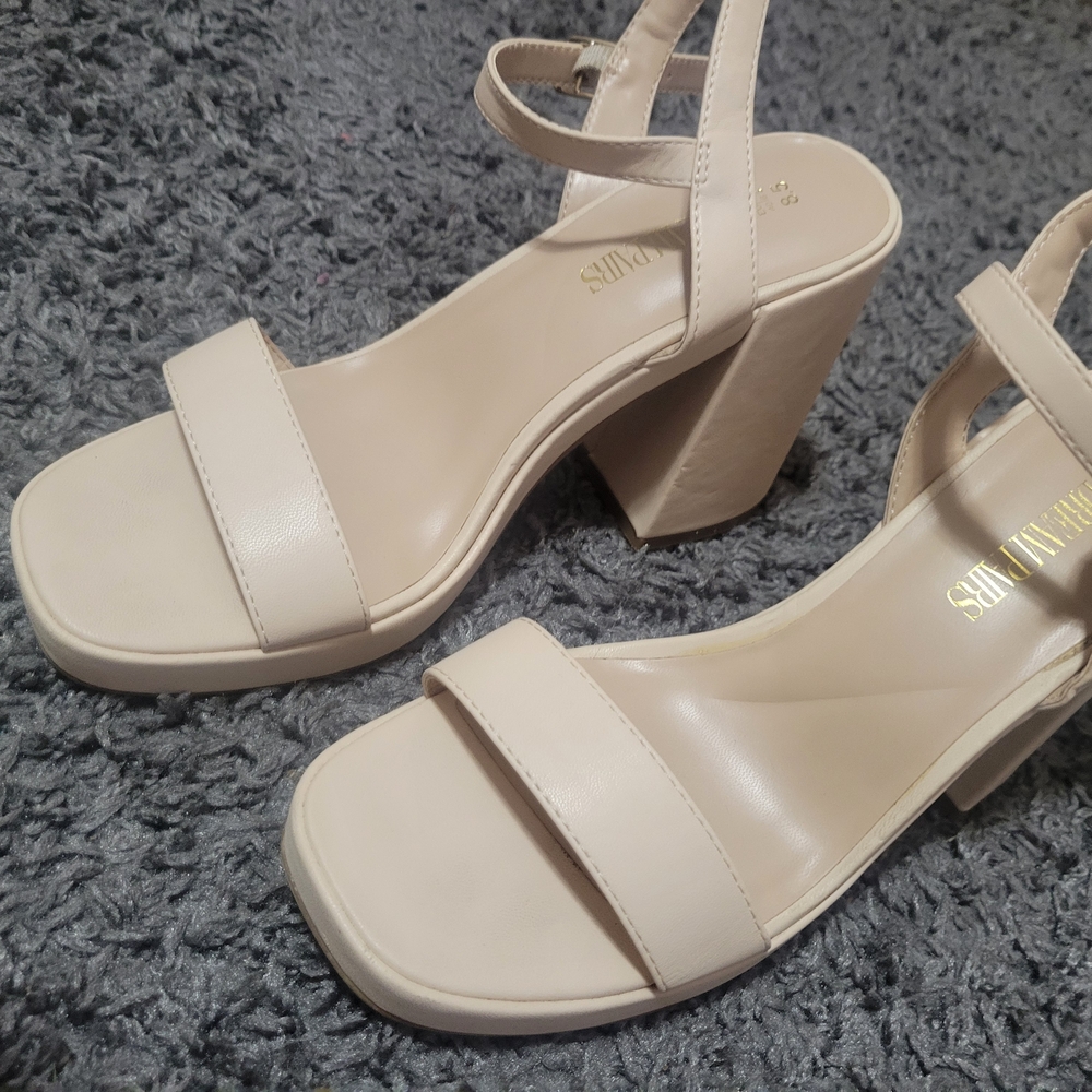 Dream Pairs Beige Strappy Block Heels